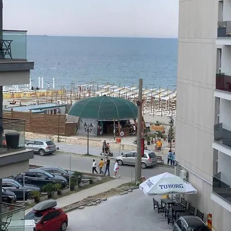 Διαμέρισμα Alex Năvodari